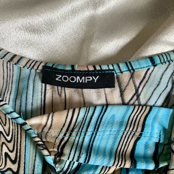 Y2K Groovy Marble Print Open Belly Top - Picture 10 of 11